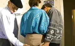 一个绝妙的法国荡妇可以像第一次一样让任何鸡巴射精