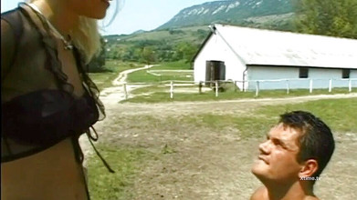 Monster Cocks: 温泉は金髪の屋外のお尻積による二人の男