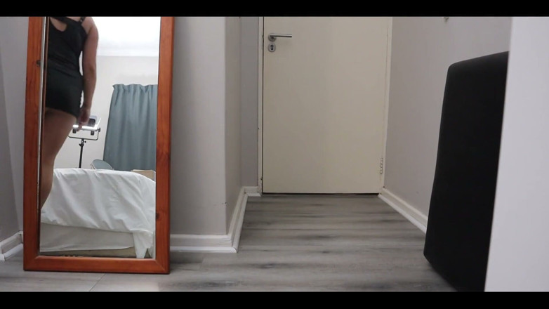 Kinky Lyrical: High heel asmr kein höschen necken