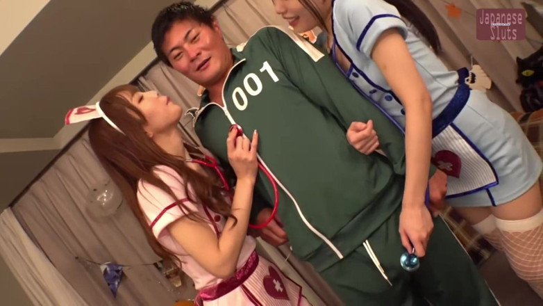 Lust lab: 万圣节搭讪你无法反对的终极H杯美女 - 4