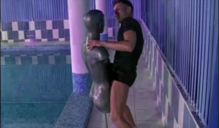 Straight fucking boy in uniform: Sexy swimmers fuicing at the swimming pool