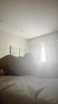 내 자지를 빨아주는 핫한 밀프