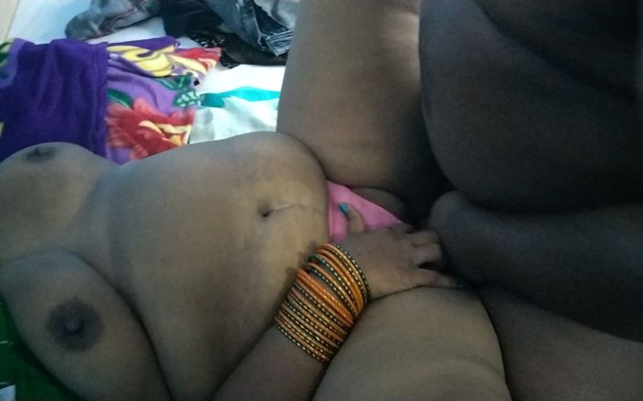 Tamil lesbian: Electrician Sex with House Owner.hot Sexy Talking