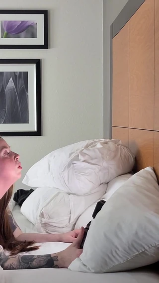 Golden Griffin: Allison Bloom - Part 2 - Side Angle