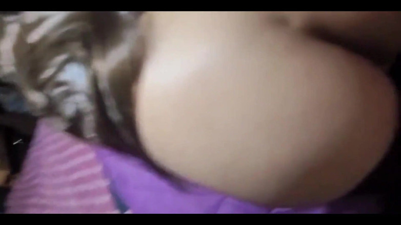 Astrid Cute: Populární studentské šukací video, skutečné domácí