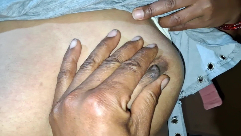 ChickenPuti: Maghi Melaamaa salile Aafai Chikeko, neueste nepali Sexvideo mit Audio