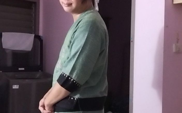 Fampfy Nana: Je suis belle à la thaïlandaise.