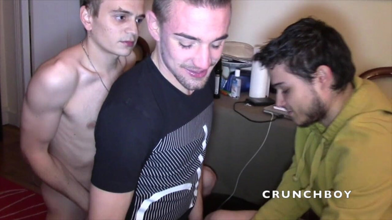 Gaybareback: Briccio использовали в Париже 2 сексуальных гетерочувства