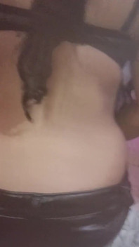 Desi mädchen heißer sexy tanz nach dem ficken mit fullface queen4desi