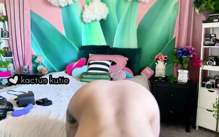 Kactus kutie: Camera Cumming Kutie JOI Countdown