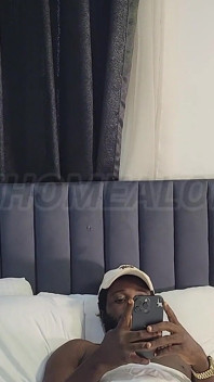 Rashy Star Se Cuela a Su Hermanastro Masturbándose Y Terminó Follada Tan Duro Por Karldobo BBC