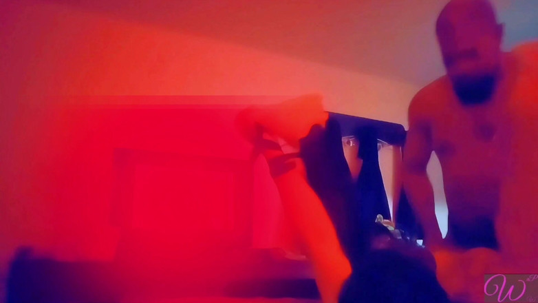 Whos nxt production: Submissa Maricas Levada Para Um Motel Desprezível Por BBC