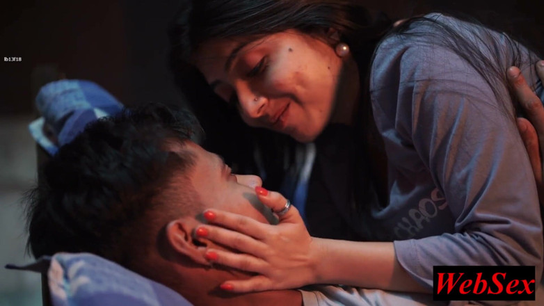 WebSex Premium: Daha önce ondan başka birini sikmemiştim! Eski kız arkadaşla son seks