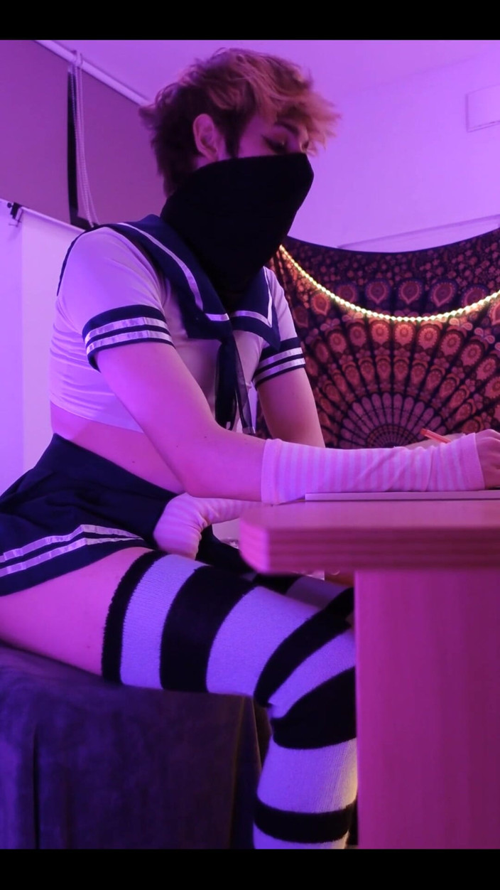 Trappybae: Da sola completo