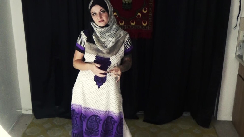 Goddess Vivian Leigh: Muslim Virgin Custom Part 1