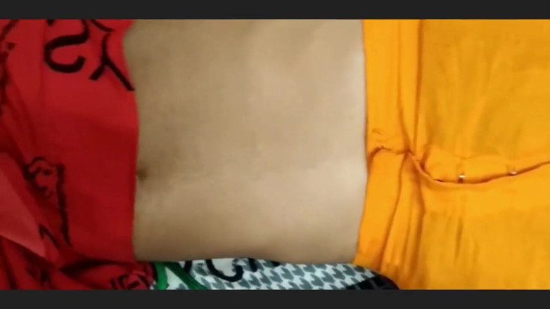 Desi college love: Hindi junges verheiratetes mädchen priya erstmals sex flitterwochen devar bhabhi,...