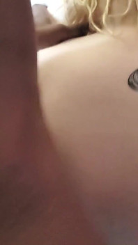 Anale creampie op zijn hondjes