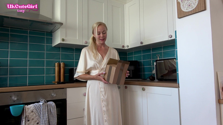 UKCuteGirl Lucy Lauren: Postman Hoods &amp; Rope Ties His Favourite Delivery Girl