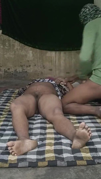 Hot Desi bhabhi indiano hindi video full HD