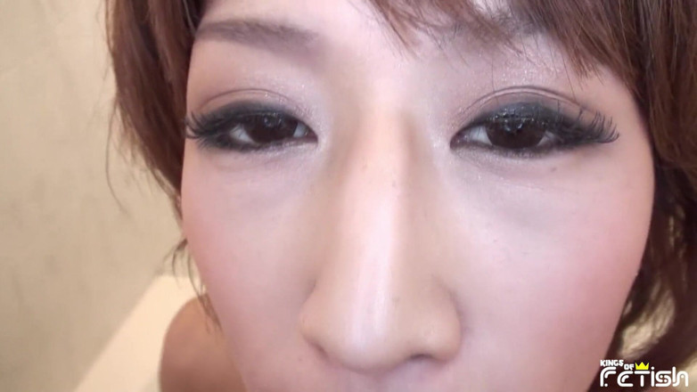 Pure Japanese adult video ( JAV): Magra ragazza giapponese si fa scopare la figa e farsi...