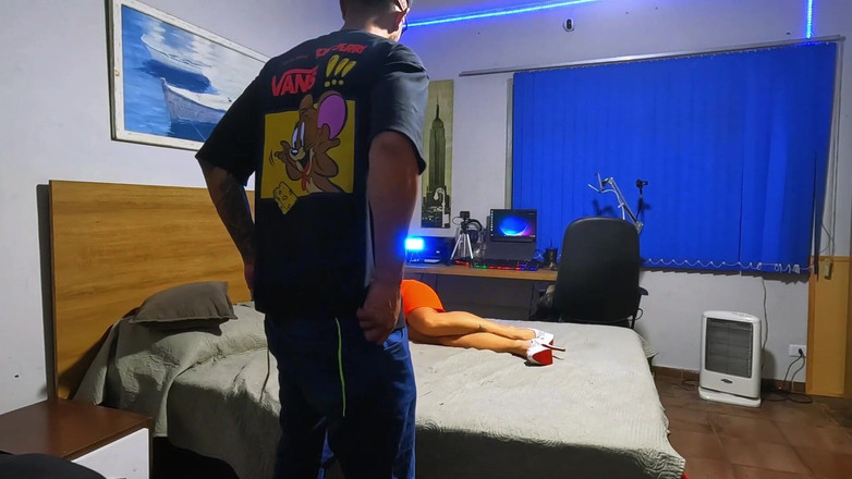 NatzinhaMorena: Dia suka merangkak di bangku simpanan memberi saya segala-galanya