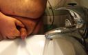 Bigpisser: Hot Superchub with Shaved Fupa Morning Routine Piss and Wash...