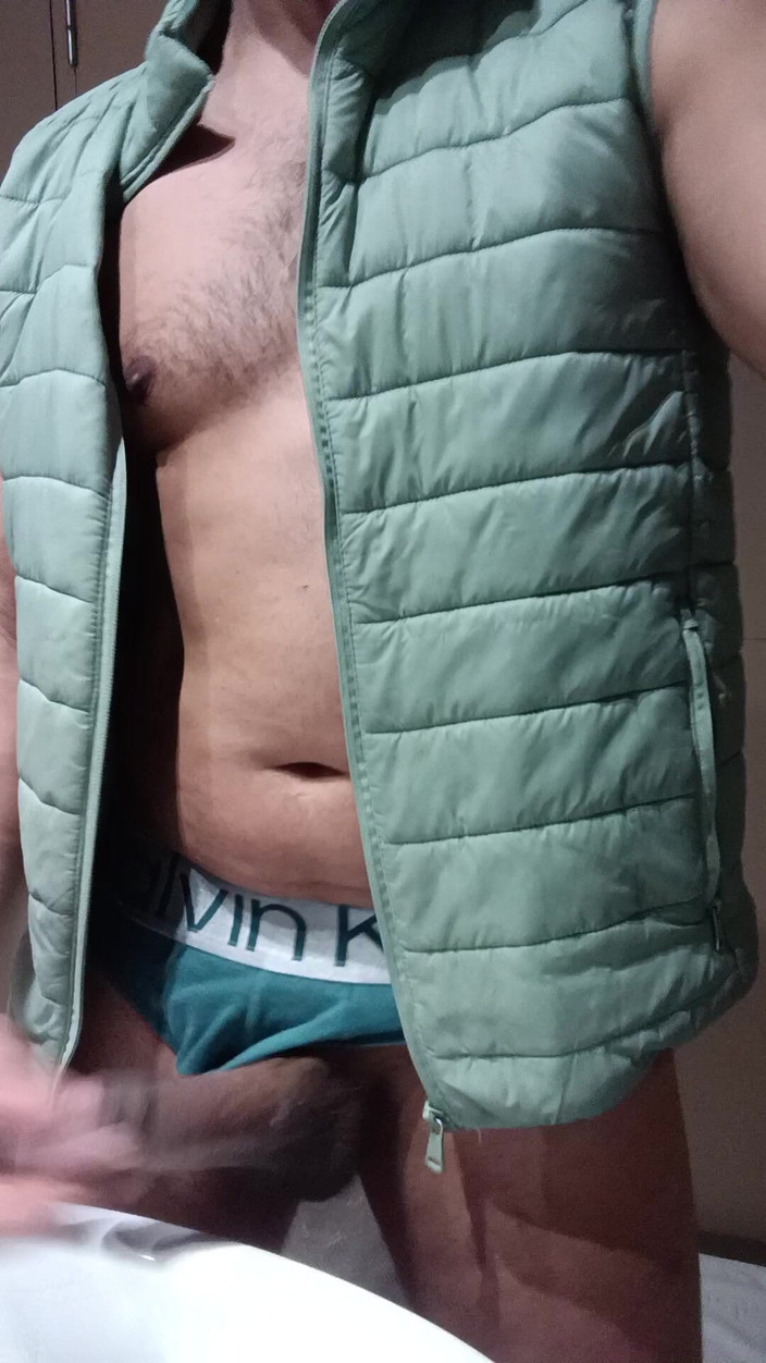 Boy top Amador: Después Del Trabajo, Un Baño Muy Sabroso