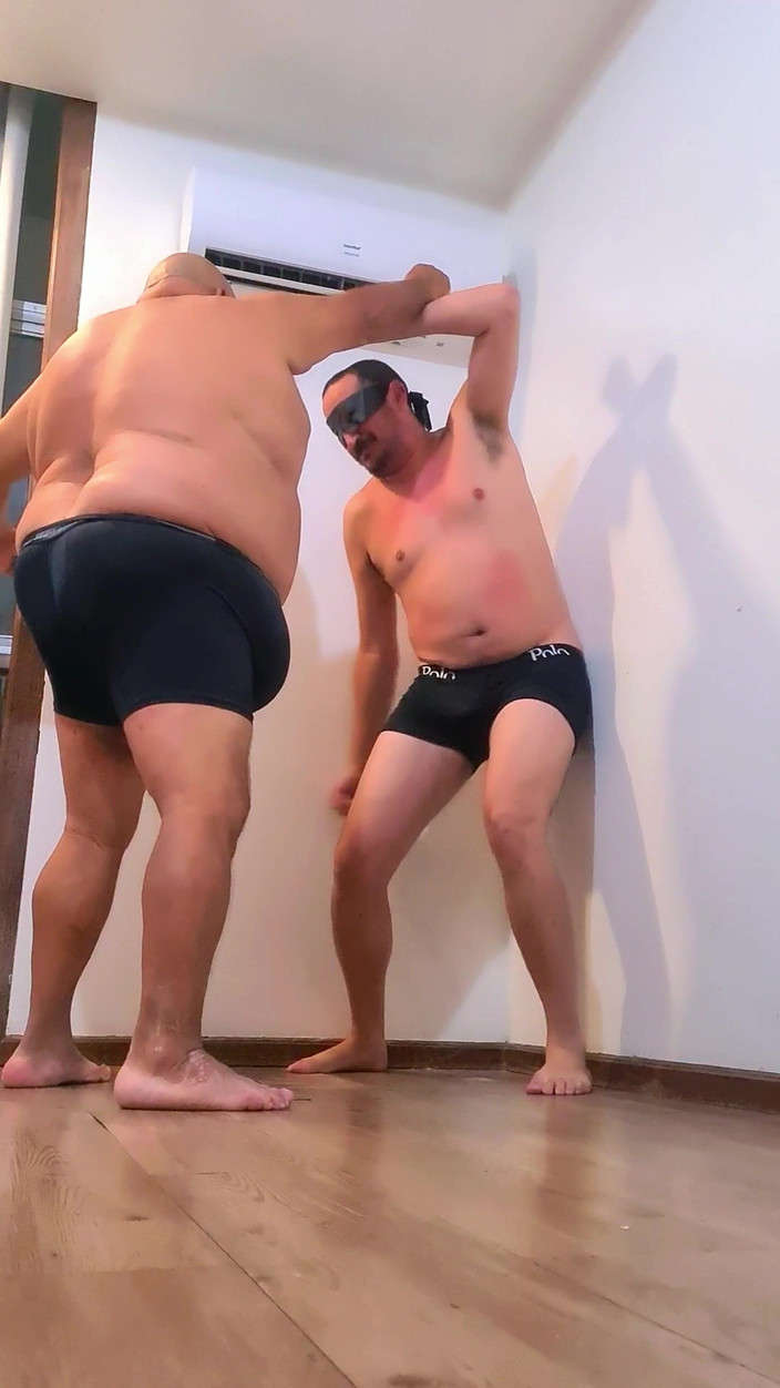 Punchbagplz: Rodada final: Bubba vs Jobber (Jobber Wins)