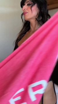 Behind the Scenes: Aaliyah's First Try on Haul - Zz Edition