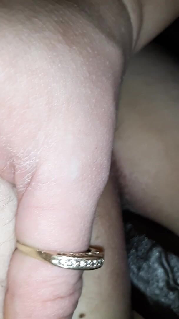 Harley Paradise: Esposa fodendo maridos com bunda apertada