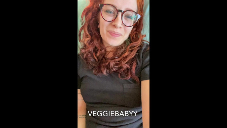 Veggiebabyy: Gfe Agony Panggilan Video Yang Cantik