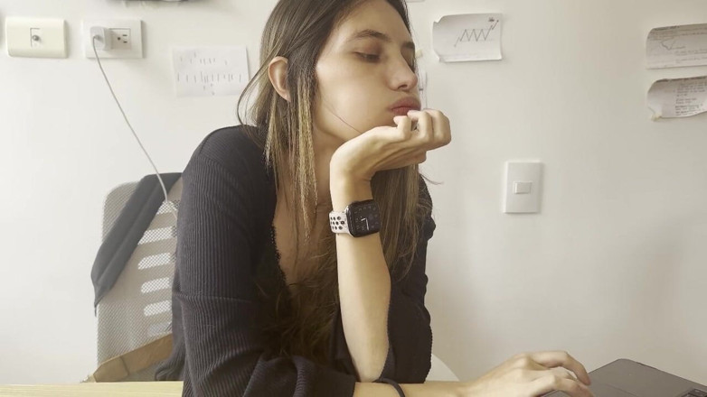 scarlettandc: Domination with Feet