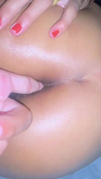 Anal más duro y duro con la hermanastra flaca y perfecta Riya