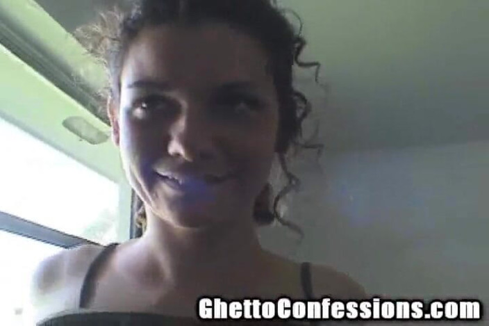 Ghetto Confessions: गर्भवती रंडी को सीधे जेल से बाहर निकाला और मेरे लंड पर चूसा!