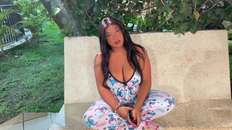 AndreaAndJean: Vecina îl înșală pe iubitul ei cu spatele și pizda ruptă, futai intens...