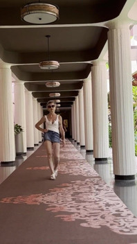 Strolling in Waikiki