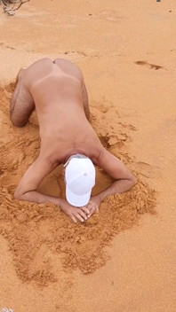 Ladysilva Sissy Hot Ass on the Beach