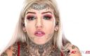Alt Erotic: टैटू वाली ऑस्ट्रेलियाई धमाके वाली Amber Luke के साथ पर्दे के पीछे का इंटरव्यू