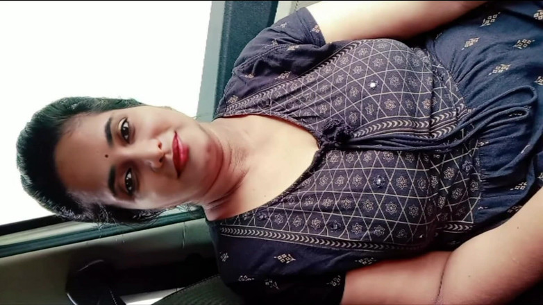 Your Arya: Beautiful Girlfriend Was Proposed by Her Boyfriend by Gifting Her...