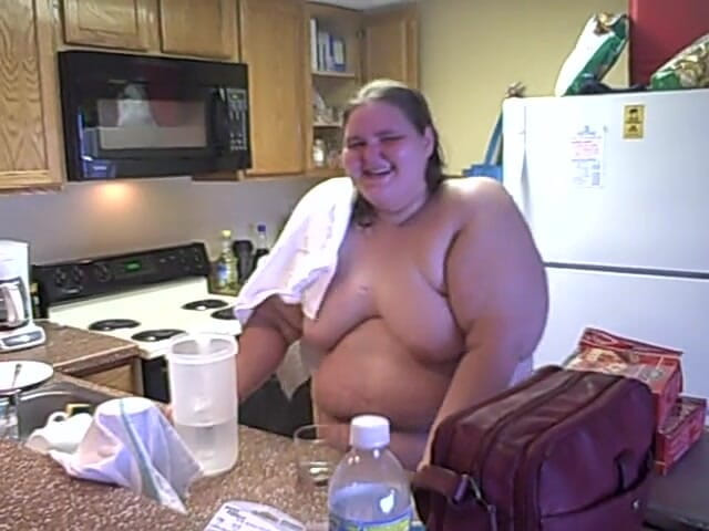 BBW nurse Vicki adventures with friends: Angie berbogel