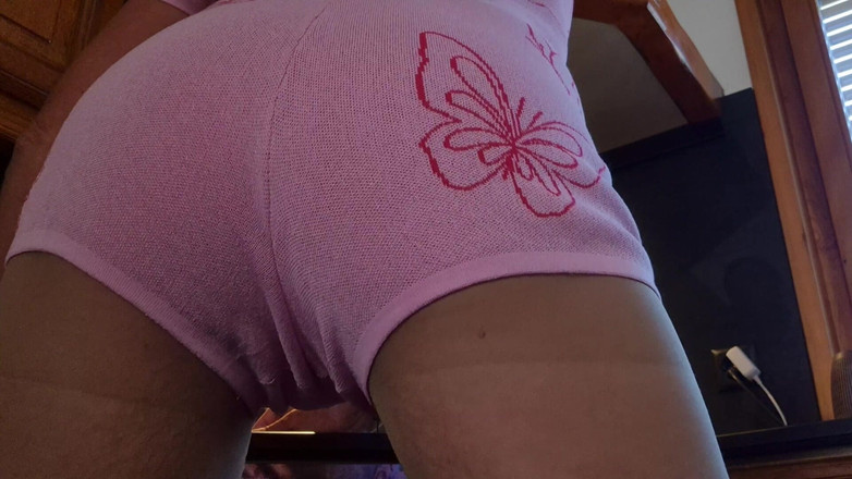 Xunami: Rosa arsch, langsam