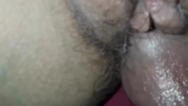 Comendo uma bucetinha da esposa em casa