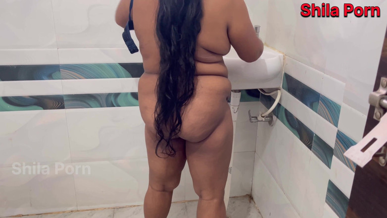 Shila Porn: Shila Bhabhi Ki Chut Chatkar Pani Nikal Diya