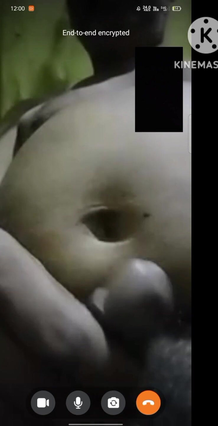 Bikash: Bătrân care se ocupă de o pulă mare