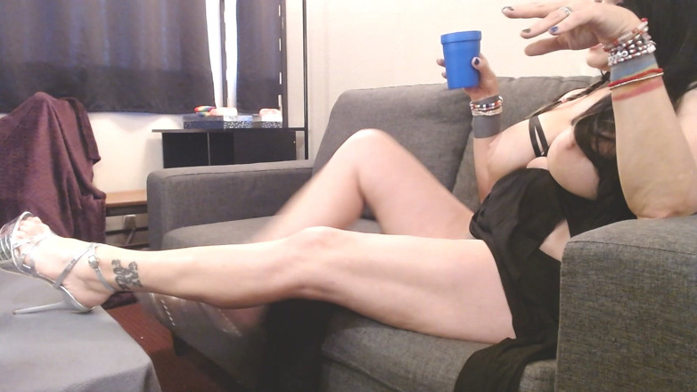 Abby Anna: Kaki panjang seksi Silver Strappy Heels