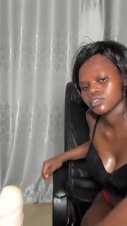Jack off to My Nappy Headed Behemoth Ass, Episode 1085 (Big black clapping booties) Jack off to My Nappy Headed Behemoth Ass, Episode 1085 (Big black clapping booties)
