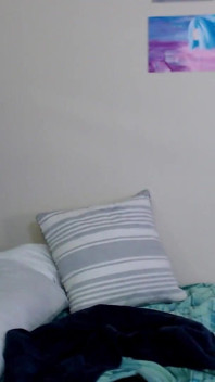 เพื่อนร่วมห้องเลสเบี้ยนสายลับแอบกราบไหว้รองเท้าแตะเหม็นๆ