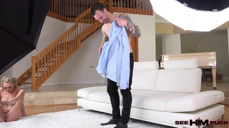 See him fuck BTS: BTS: DILF alex legend mostra il suo culo e il...