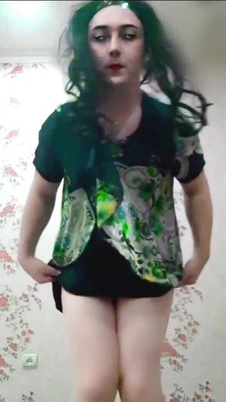 Kitty_Cross: Ladyboy comel Comel Dengan Pantat Besar - Model Blonde Putih Shemale