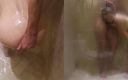 Nasty Nelsons: Sirena bionda cosplay scopata nella doccia dopo un servizio fotografico...